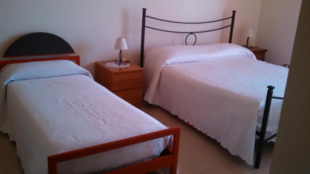 Joanne B&B Canicattini Bagni Zimmer foto
