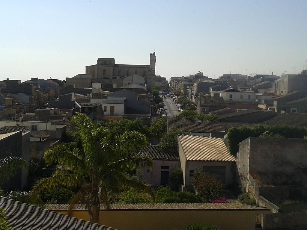 Joanne B&B Canicattini Bagni Exterior foto